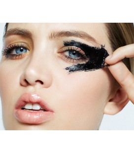 LIQUID VINYL MAKEUP 1927  2