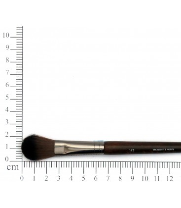 FLAT HIGHLIGHTER BRUSH