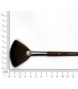 POWDER FAN BRUSH MEDIUM 2