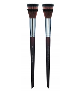BLENDING BLUSH BRUSH